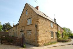 Daisy Dell Cottage Exterior